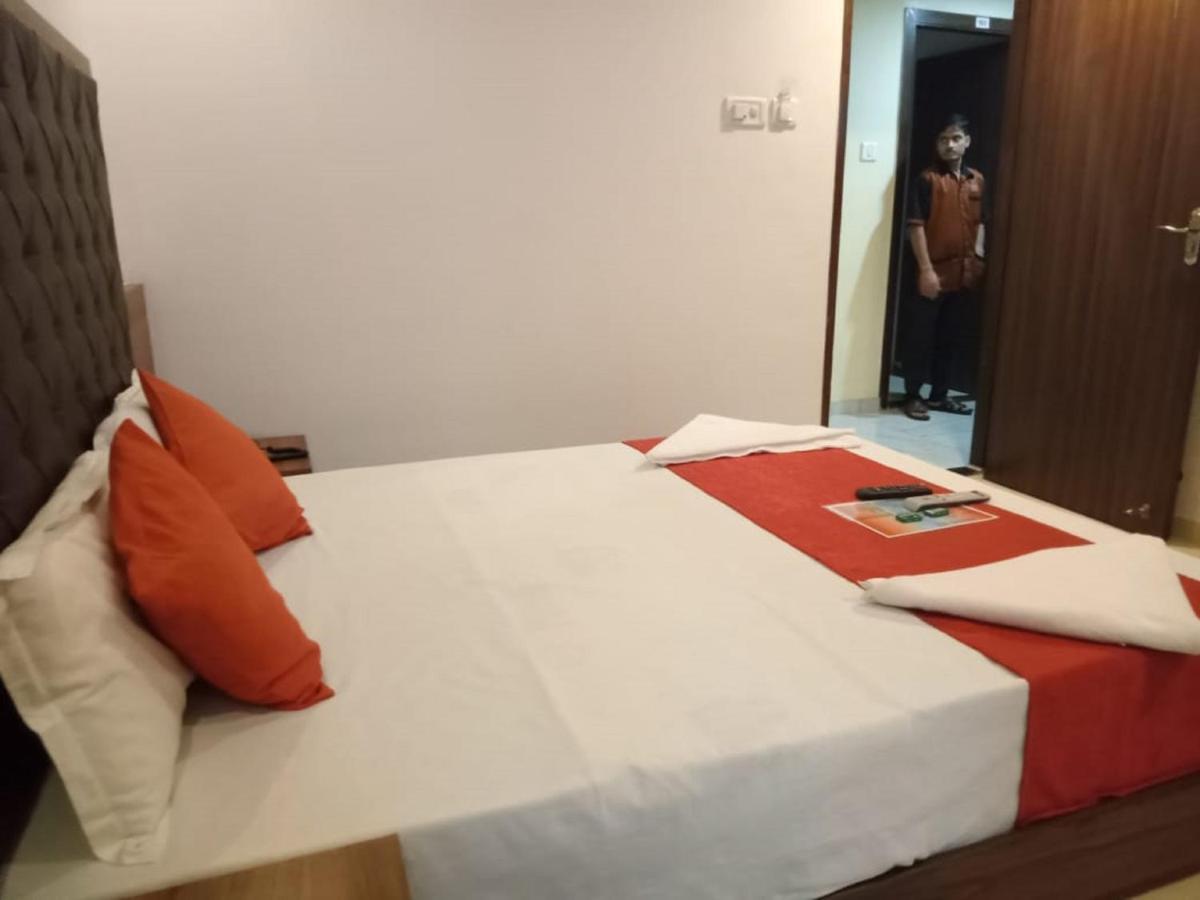 Hotel Sai Deep Lodging By Wb Inn 纳威孟买 外观 照片